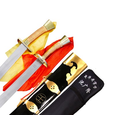 TDS011 Double Traditional Broadsword with black scabbard